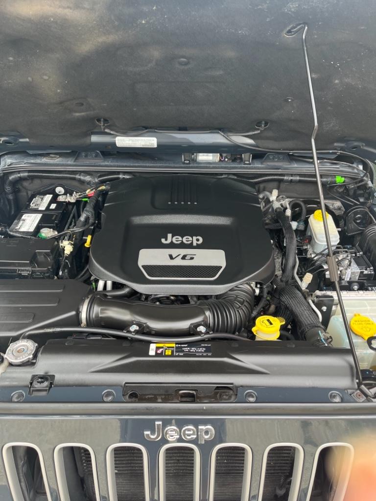 2018 Jeep Wrangler Unlimited Sahara photo