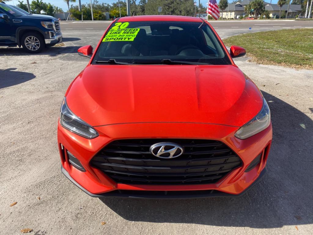 2020 Hyundai Veloster photo