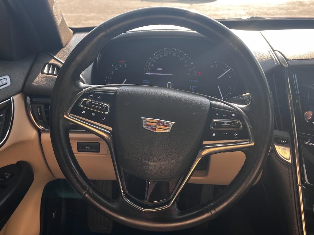 2017 Cadillac ATS Luxury photo
