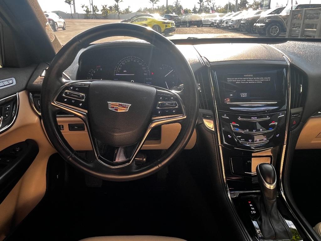 2017 Cadillac ATS Luxury photo