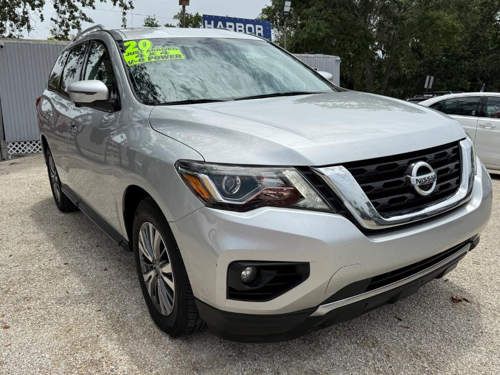 2020 Nissan Pathfinder SL photo