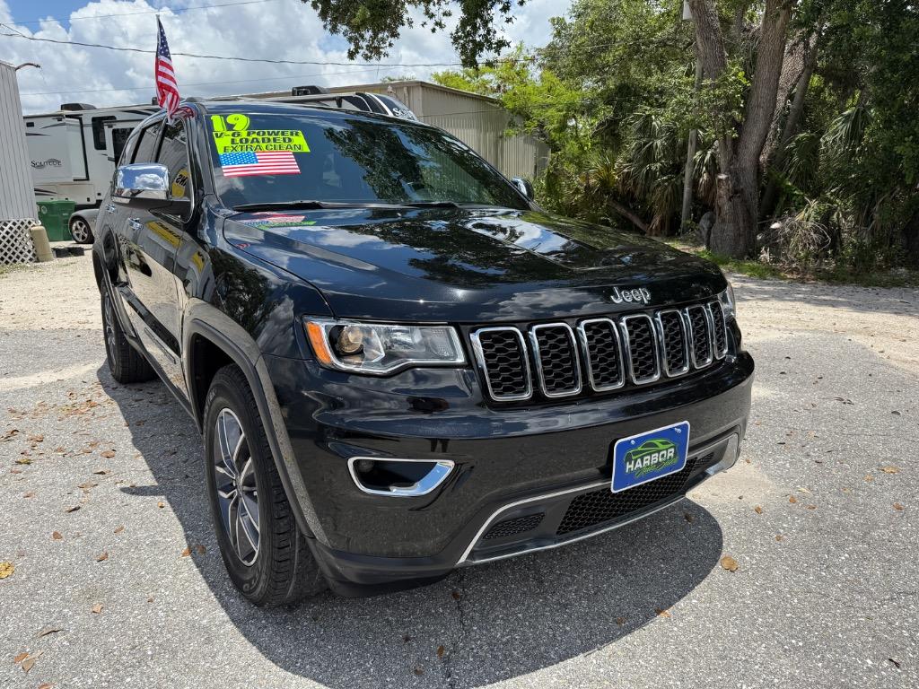 2019 Jeep Cherokee - $25,990