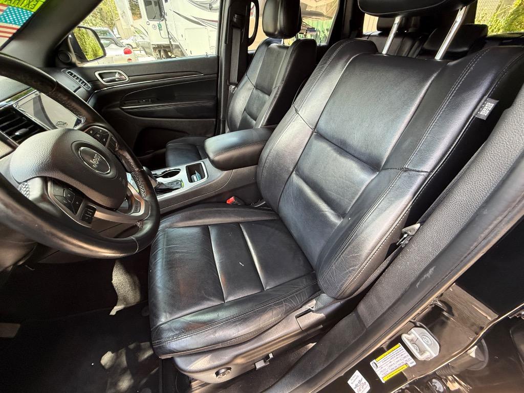 2019 Jeep Cherokee - $25,990
