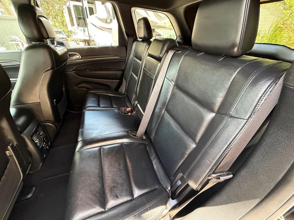 2019 Jeep Cherokee - $25,990