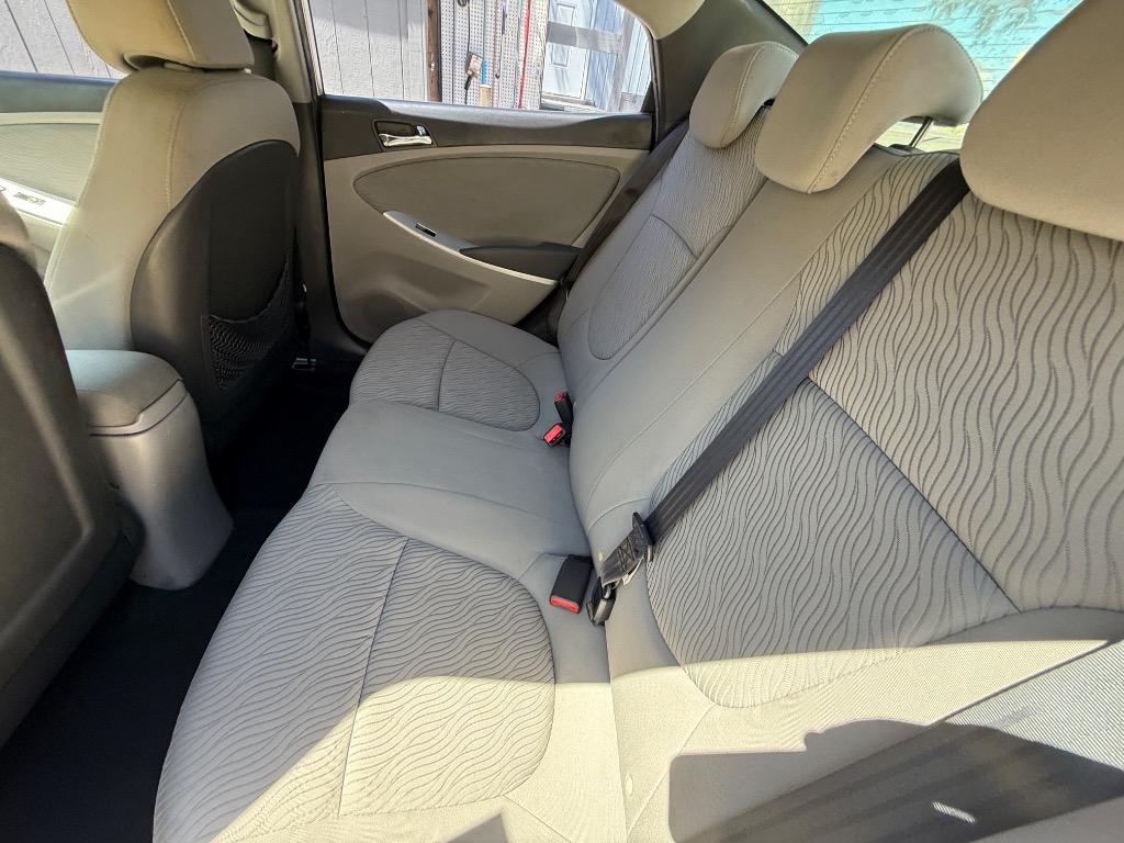 2012 Hyundai Accent