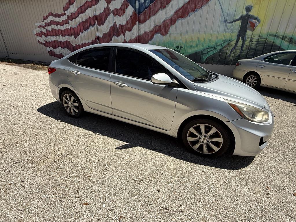 2012 Hyundai Accent