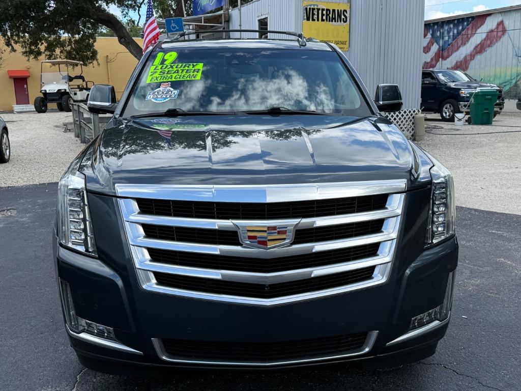 2019 Cadillac Escalade - $34,990