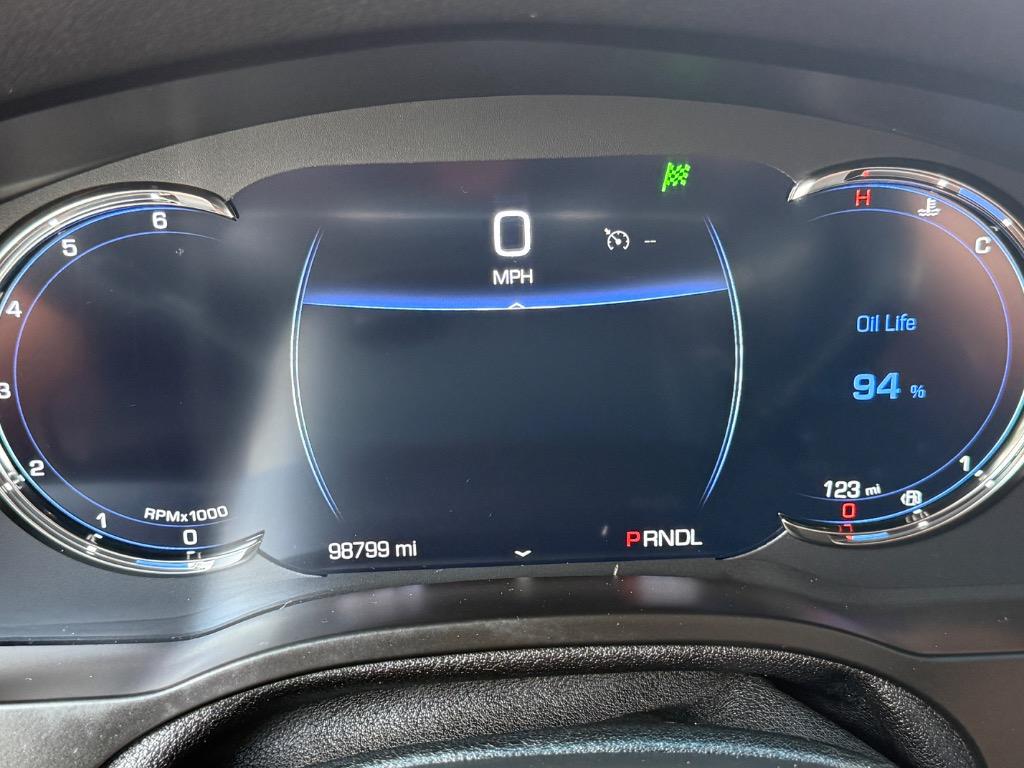 2019 Cadillac Escalade - $34,990