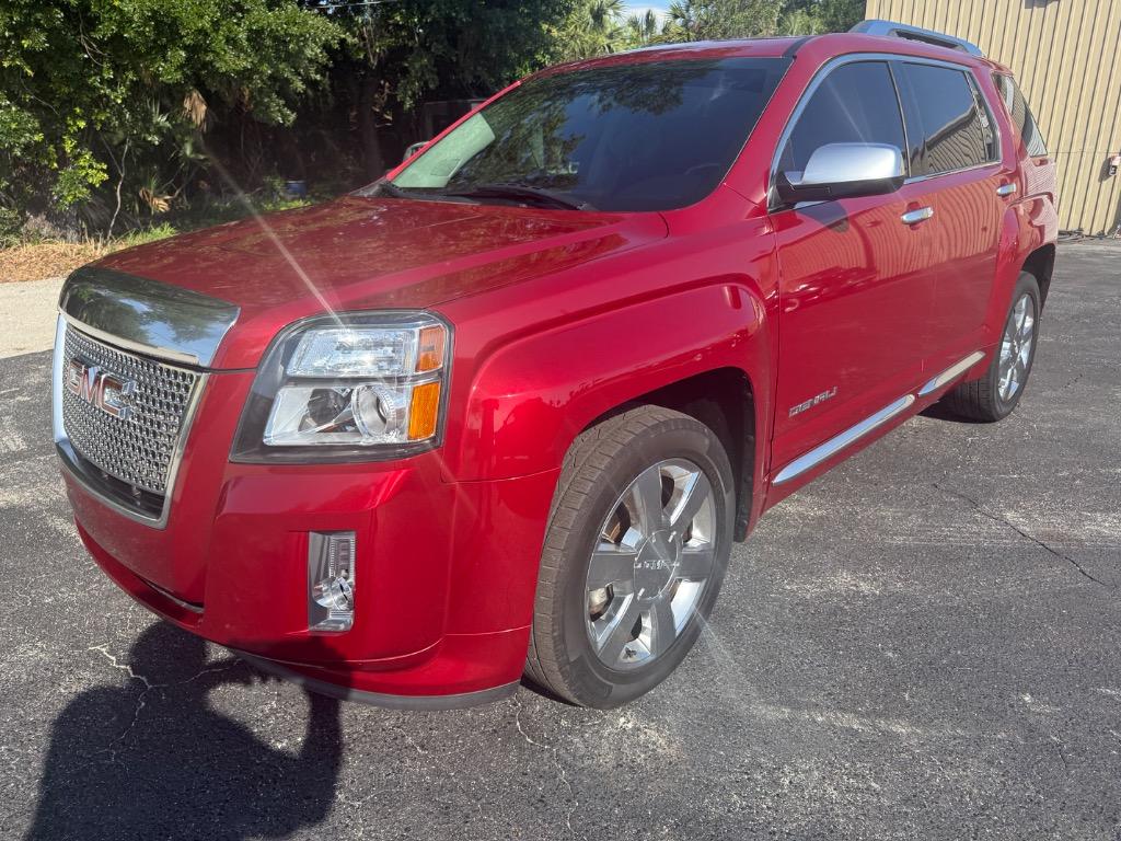 2014 GMC Terrain - $17,990