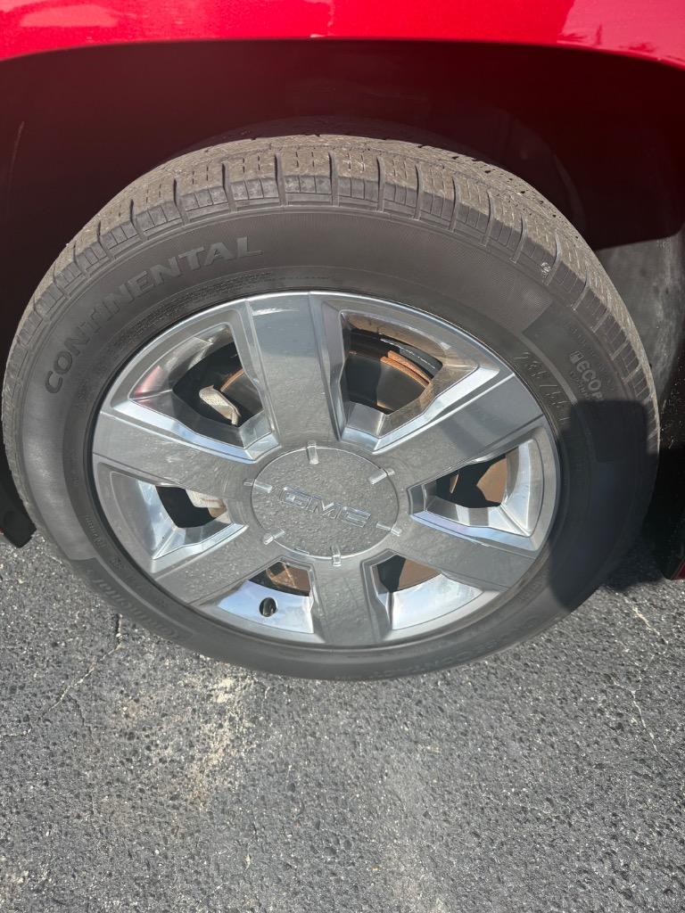 2014 GMC Terrain - $17,990