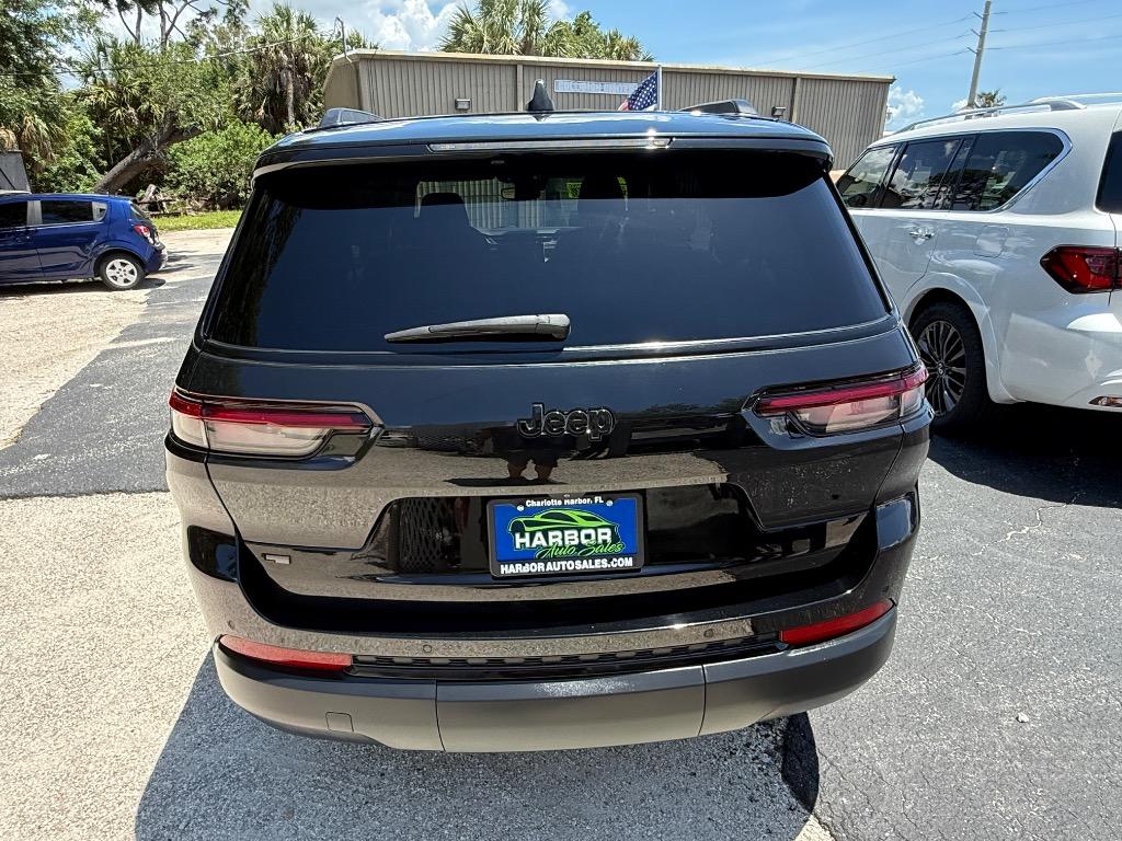 2023 Jeep Cherokee - $25,990