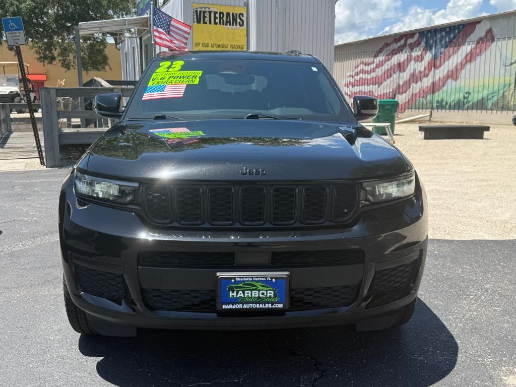 2023 Jeep Cherokee - $25,990