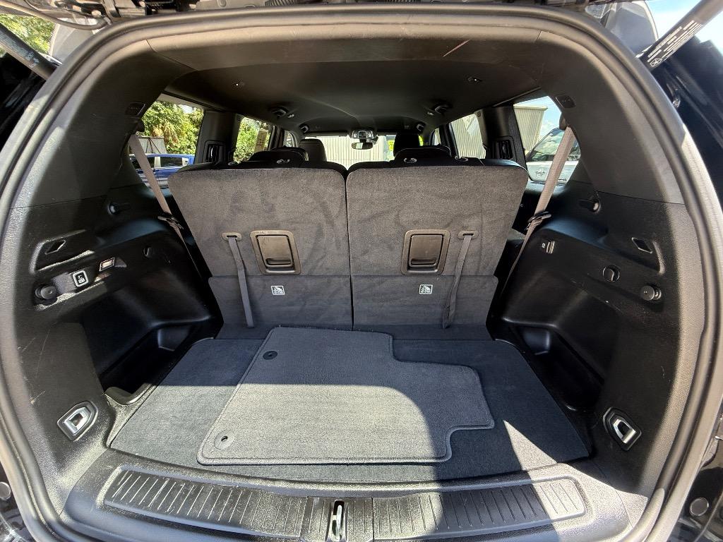 2023 Jeep Cherokee - $25,990