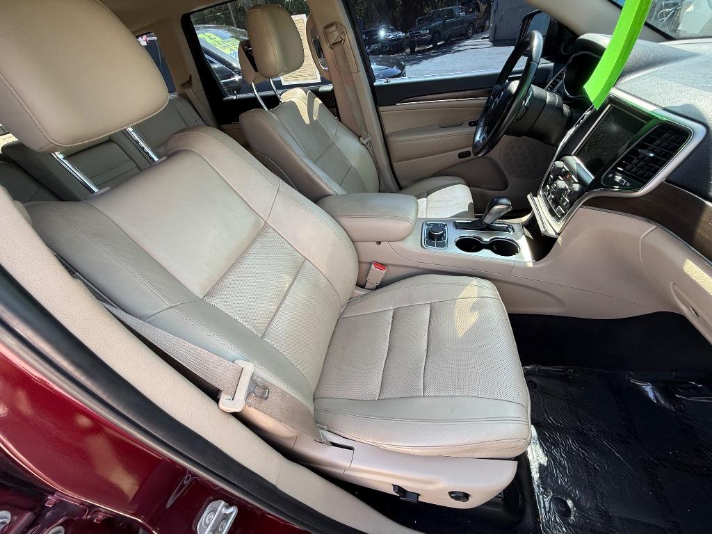 2017 Jeep Cherokee - $15,990