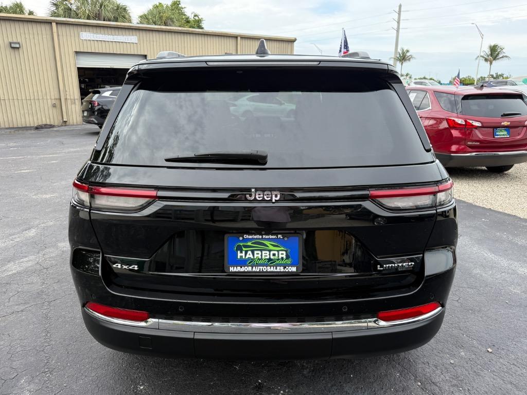 2023 Jeep Cherokee - $26,990