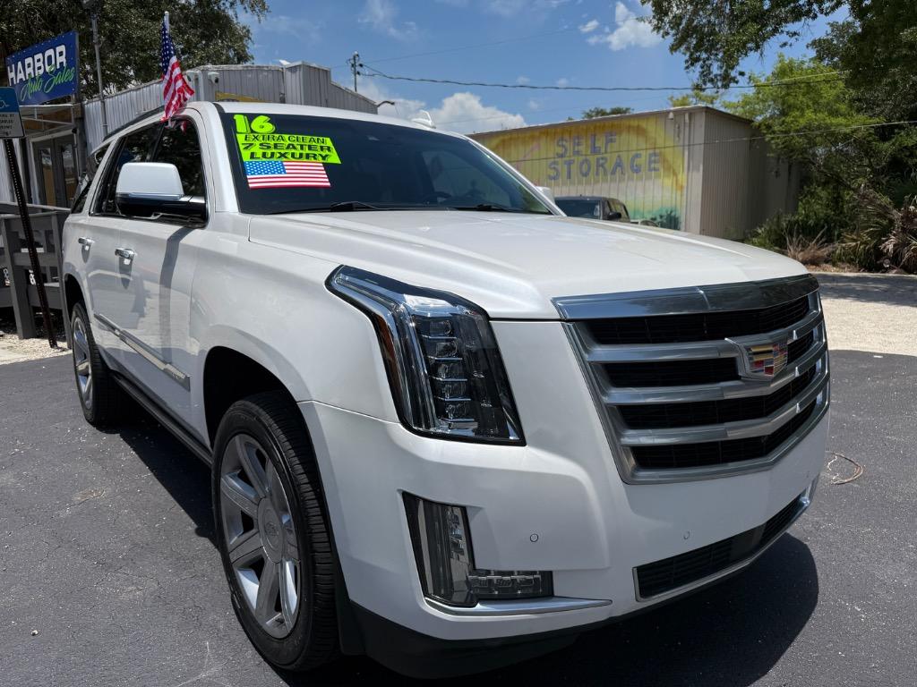 2016 Cadillac Escalade - $26,990