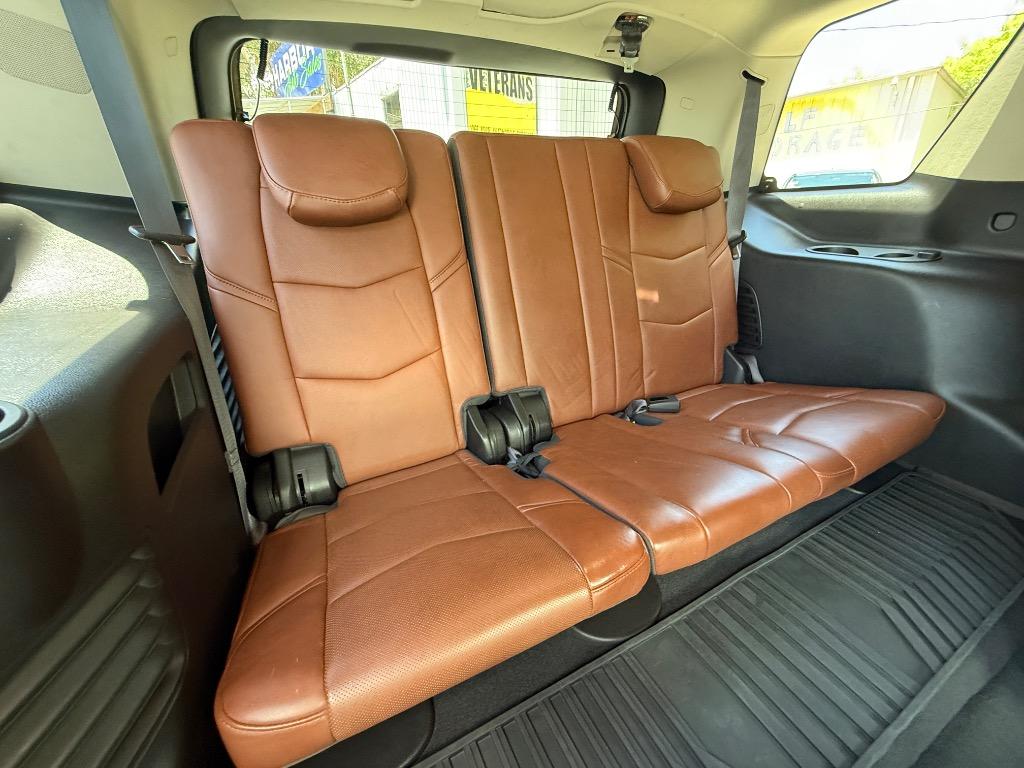 2016 Cadillac Escalade - $26,990