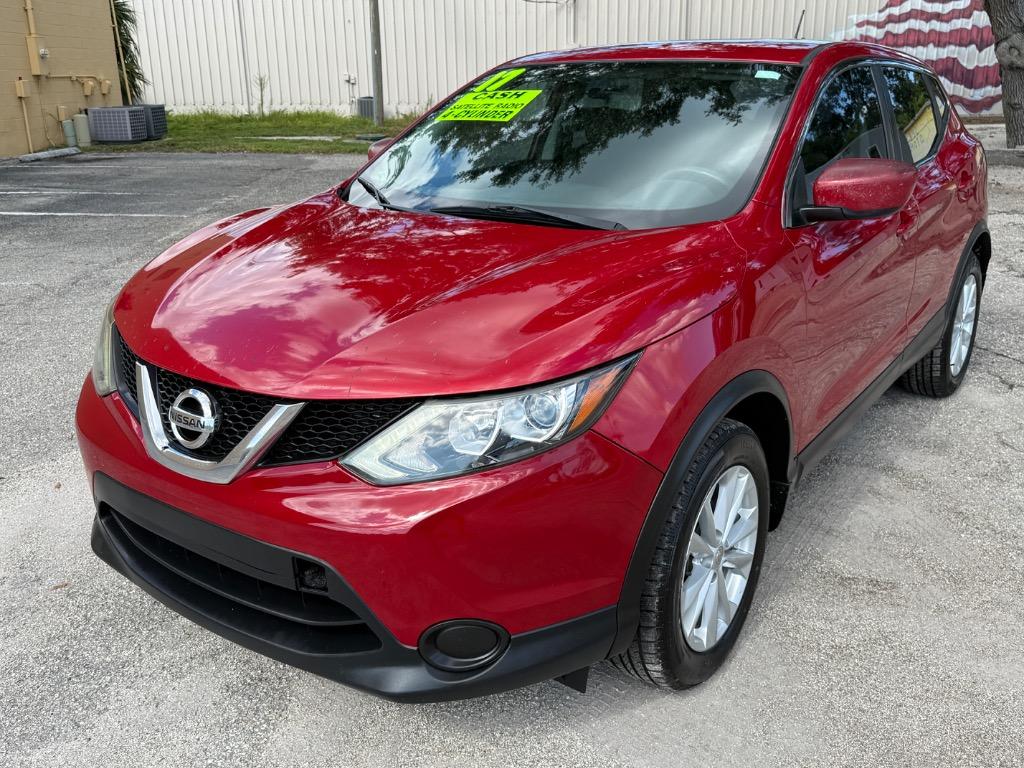 2017 Nissan Rogue - $4,990