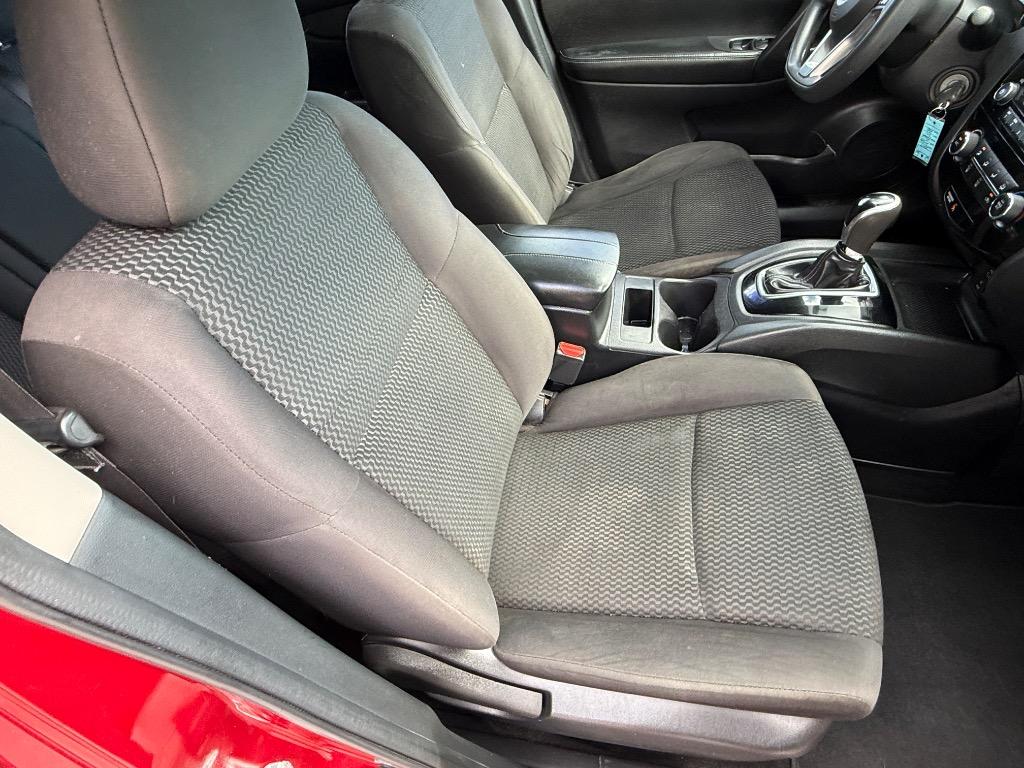 2017 Nissan Rogue - $4,990