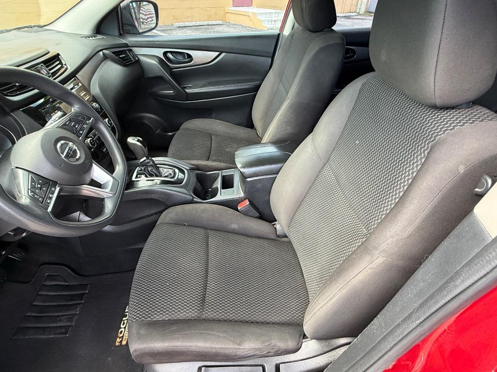 2017 Nissan Rogue - $4,990