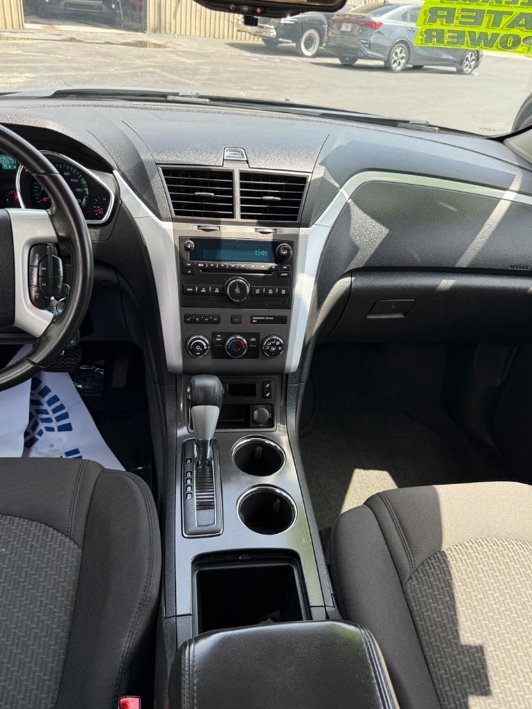 2012 Chevrolet Traverse - $12,990