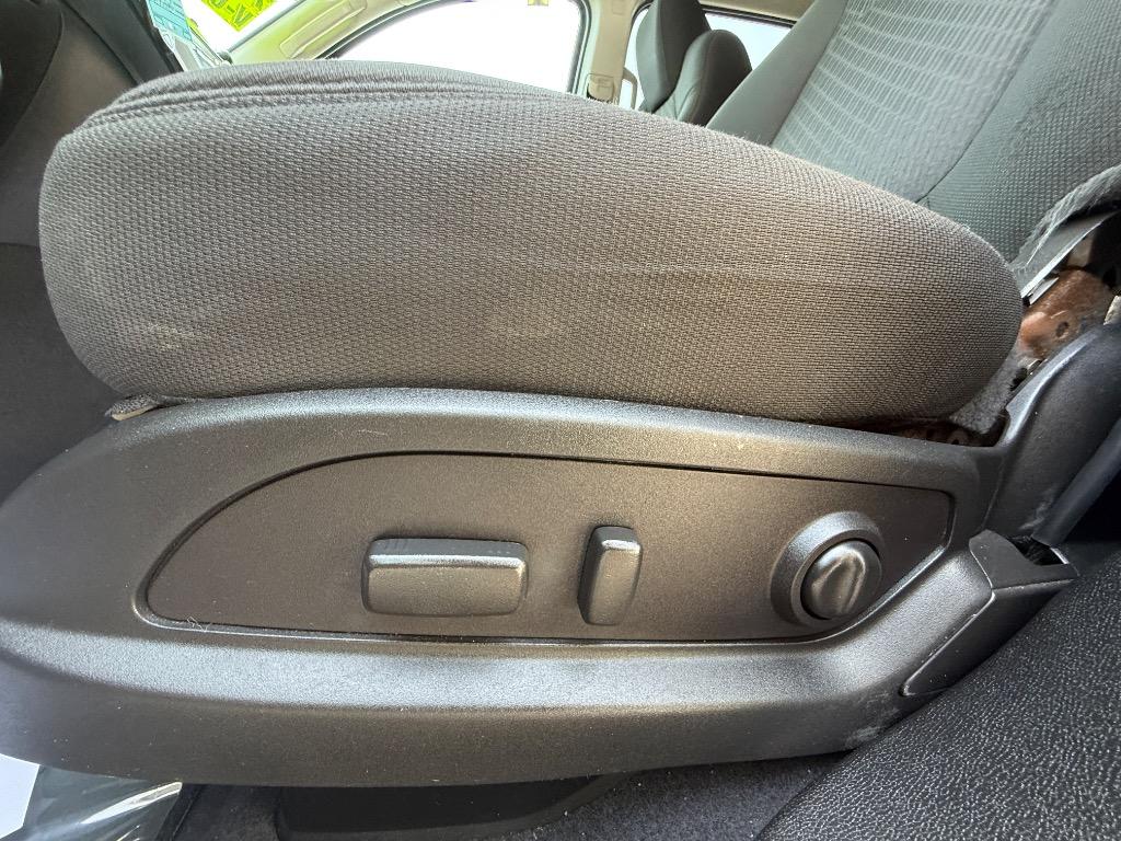 2012 Chevrolet Traverse - $12,990