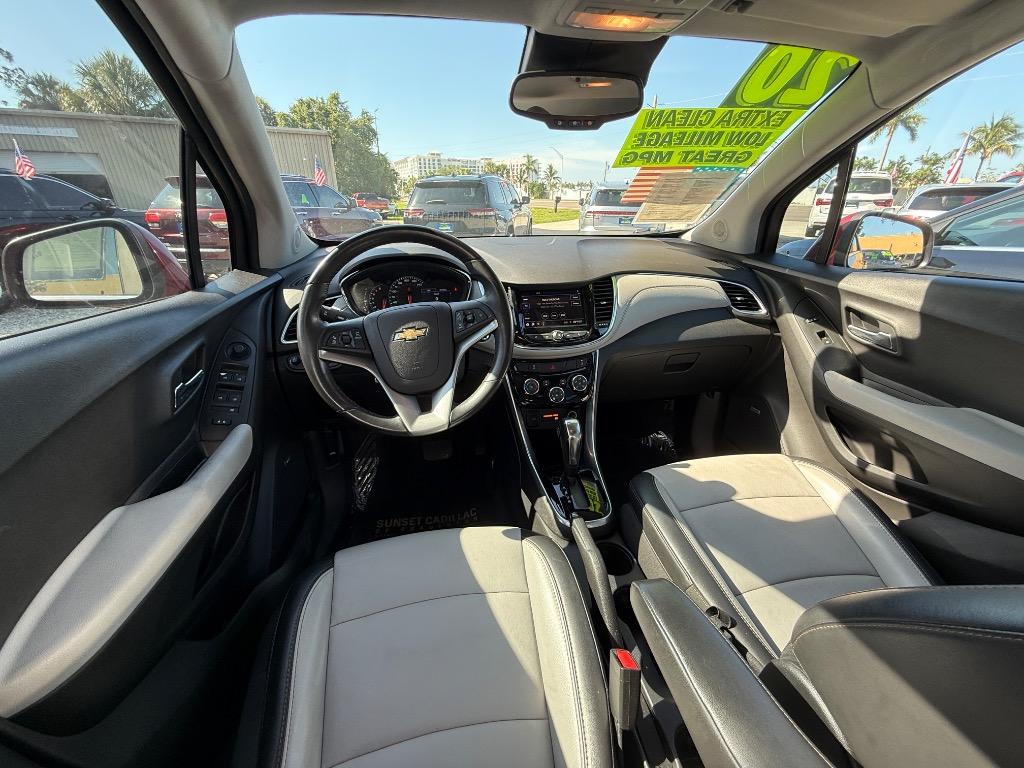 2020 Chevrolet Trax - $21,990