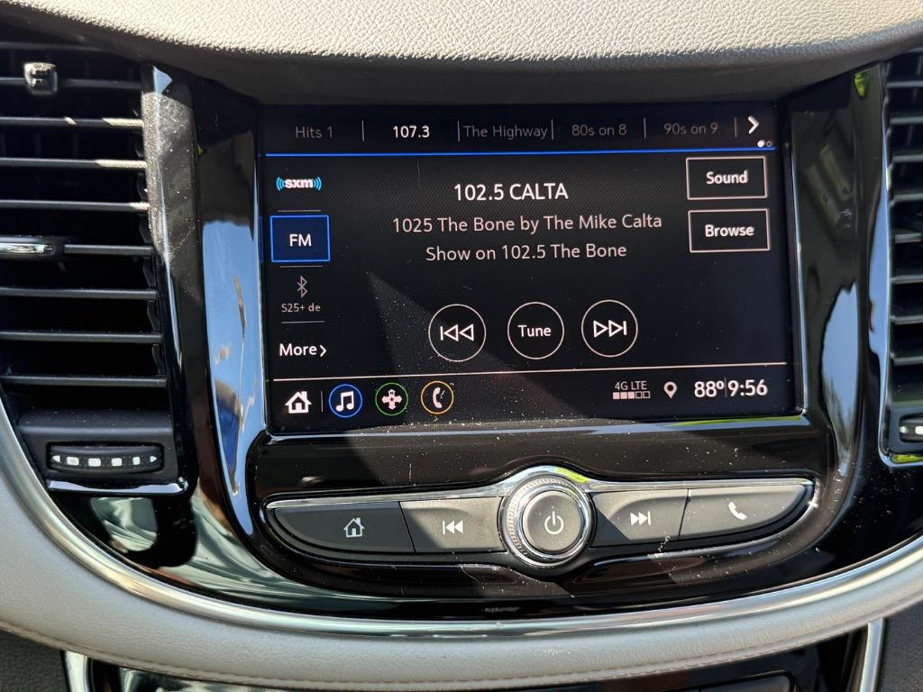 2020 Chevrolet Trax - $21,990