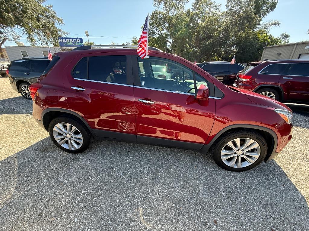 2020 Chevrolet Trax - $21,990