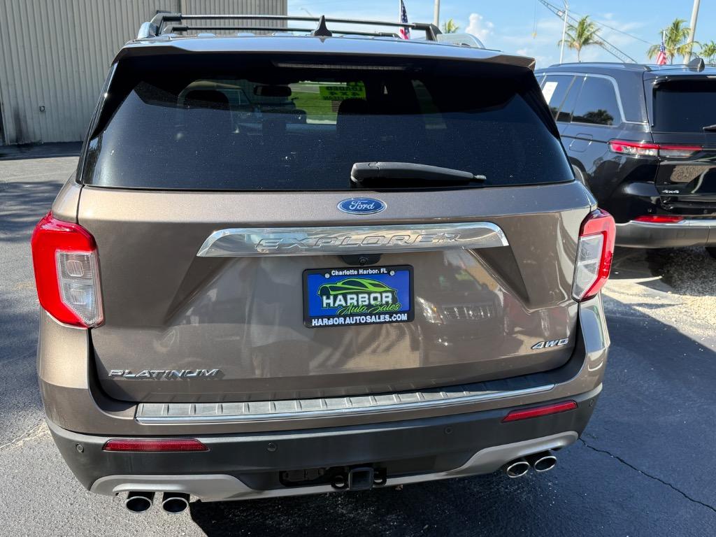 2021 Ford Explorer - $32,990