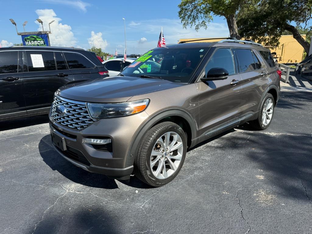 2021 Ford Explorer - $32,990