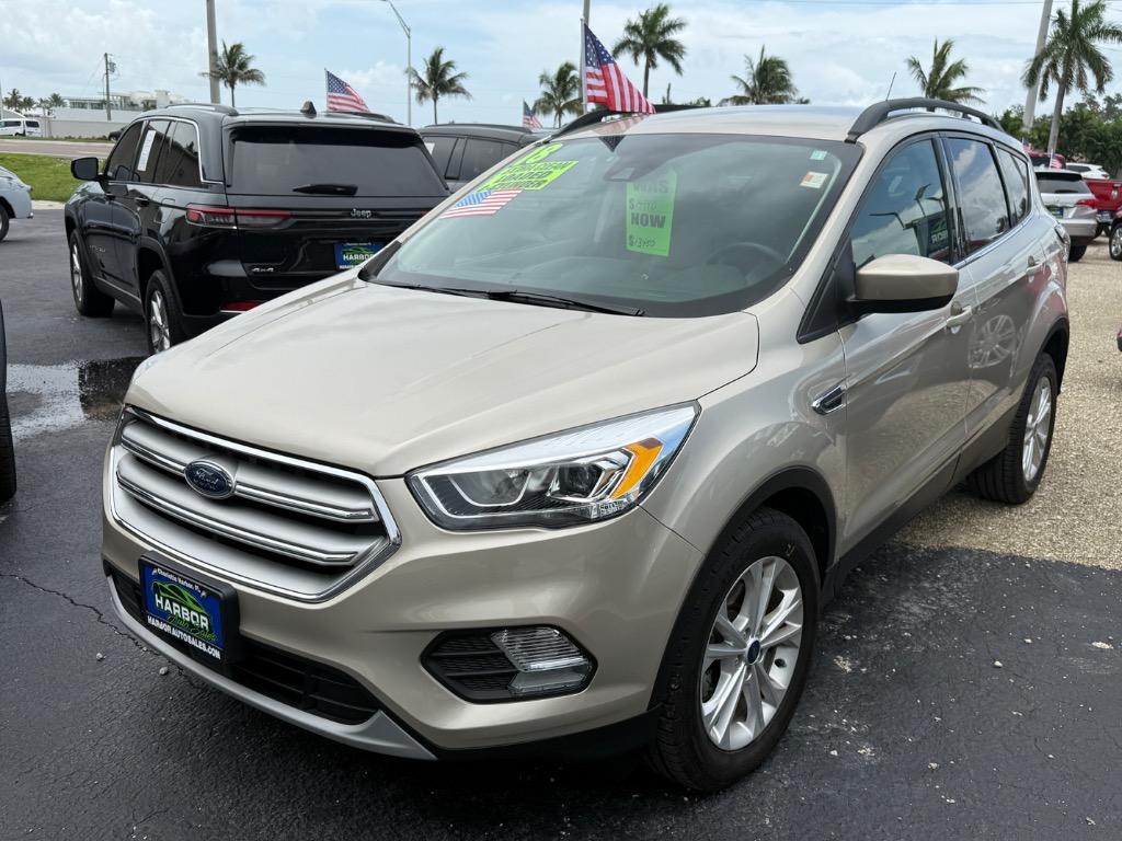 2018 Ford Escape - $15,990