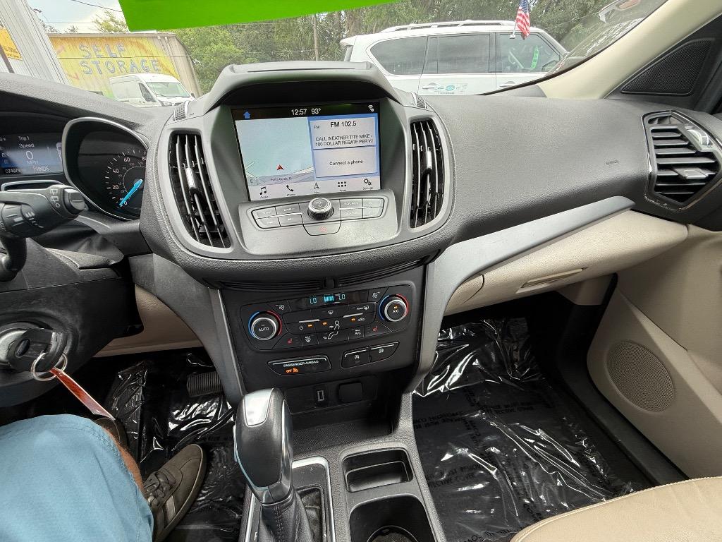 2018 Ford Escape - $15,990