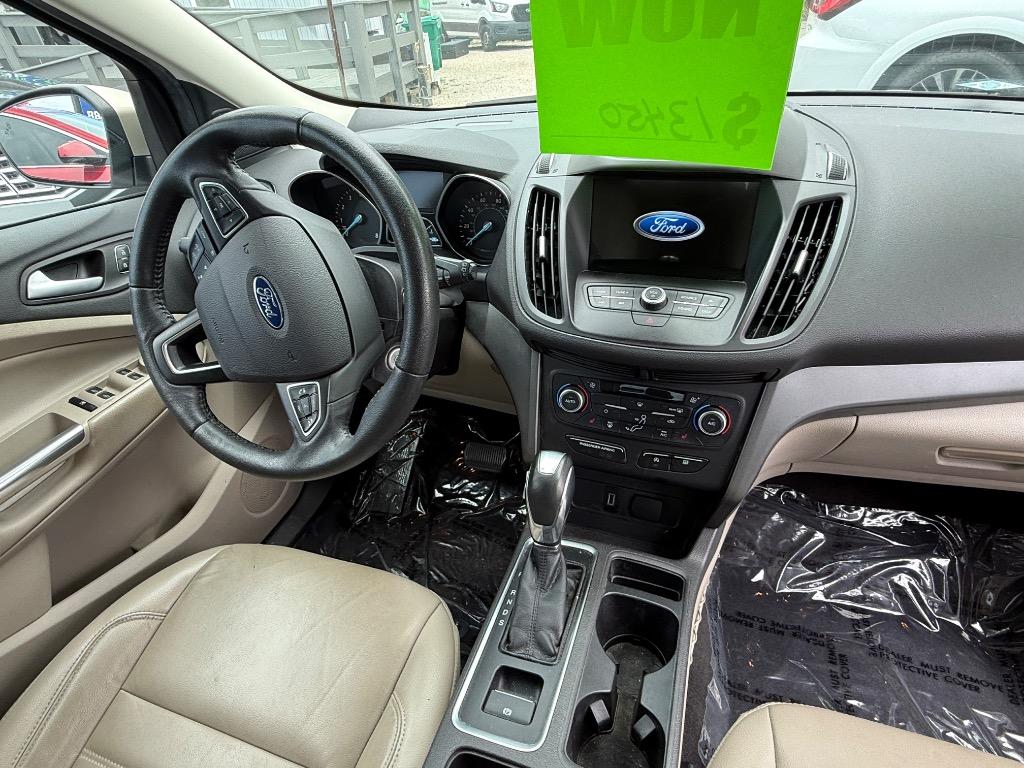 2018 Ford Escape - $15,990