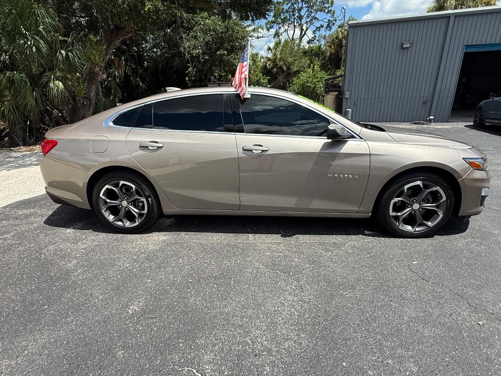 2023 Chevrolet Malibu - $20,990