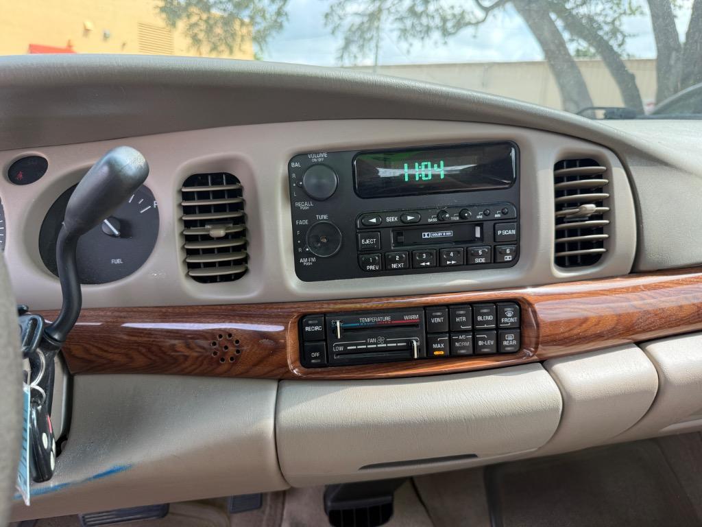 2000 Buick LeSabre - $8,400