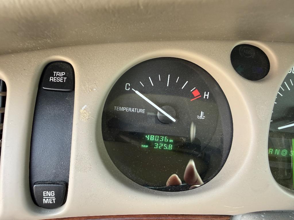 2000 Buick LeSabre - $8,400