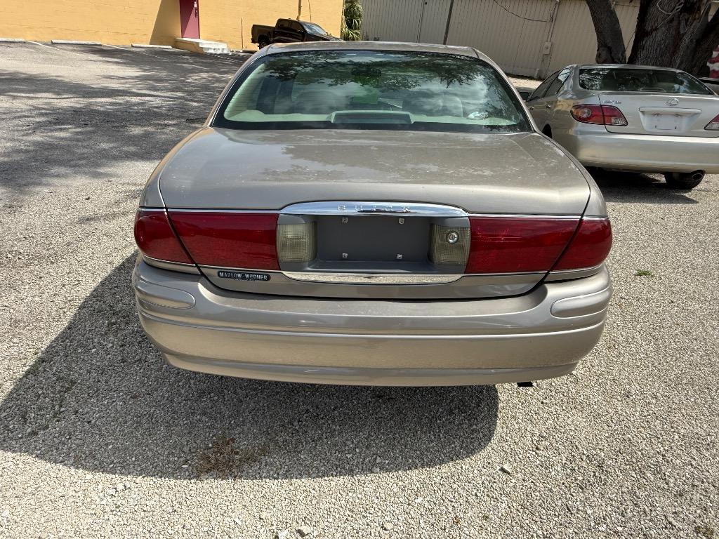 2000 Buick LeSabre - $8,400