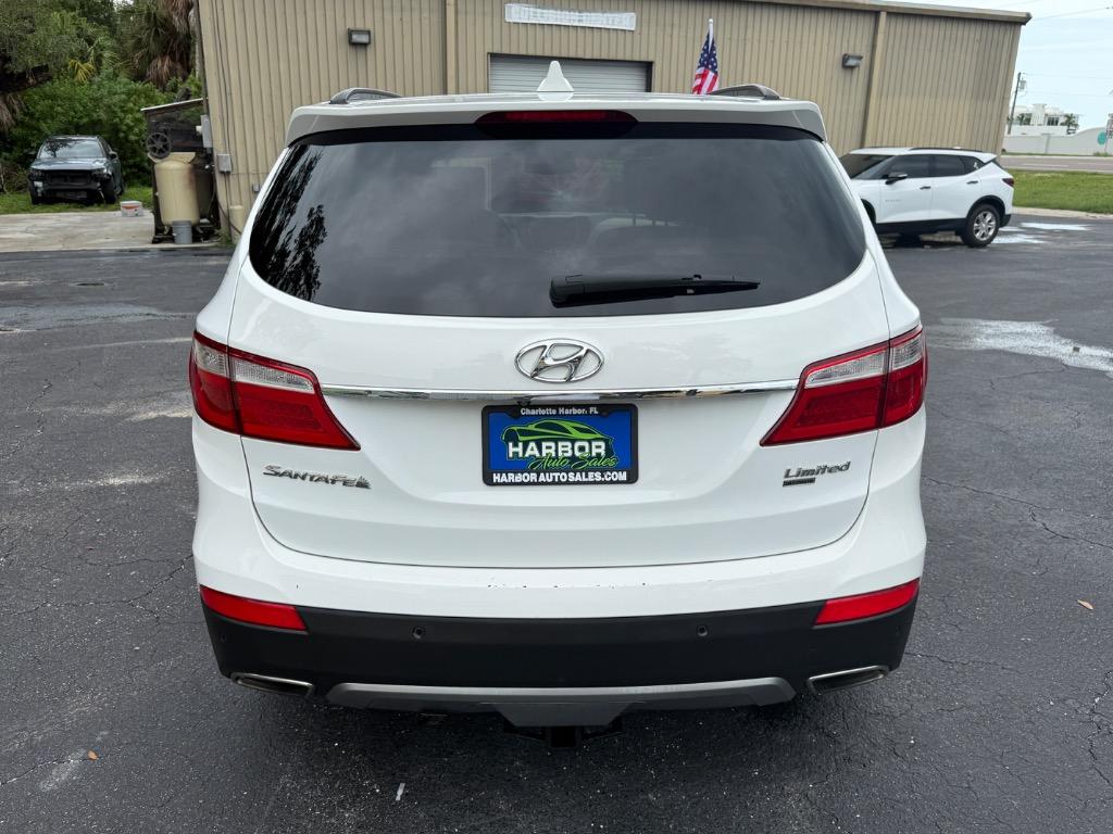 2014 Hyundai Santa Fe - $11,990