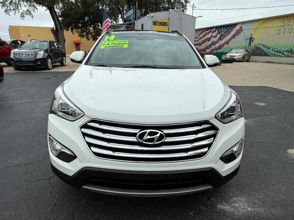 2014 Hyundai Santa Fe - $11,990