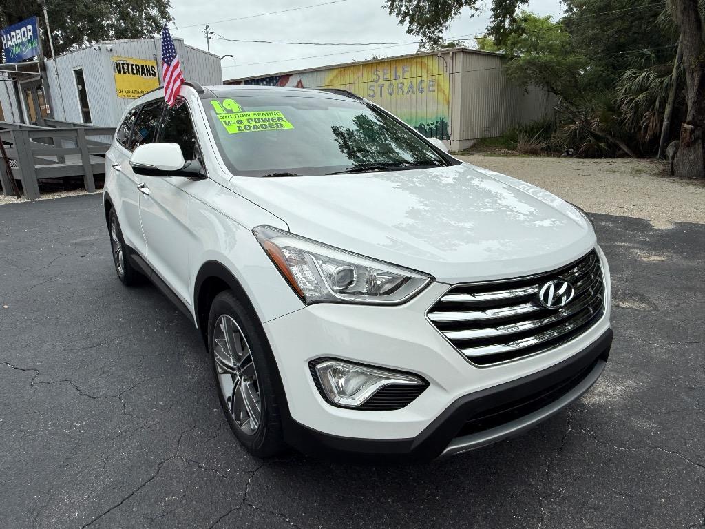 2014 Hyundai Santa Fe - $11,990