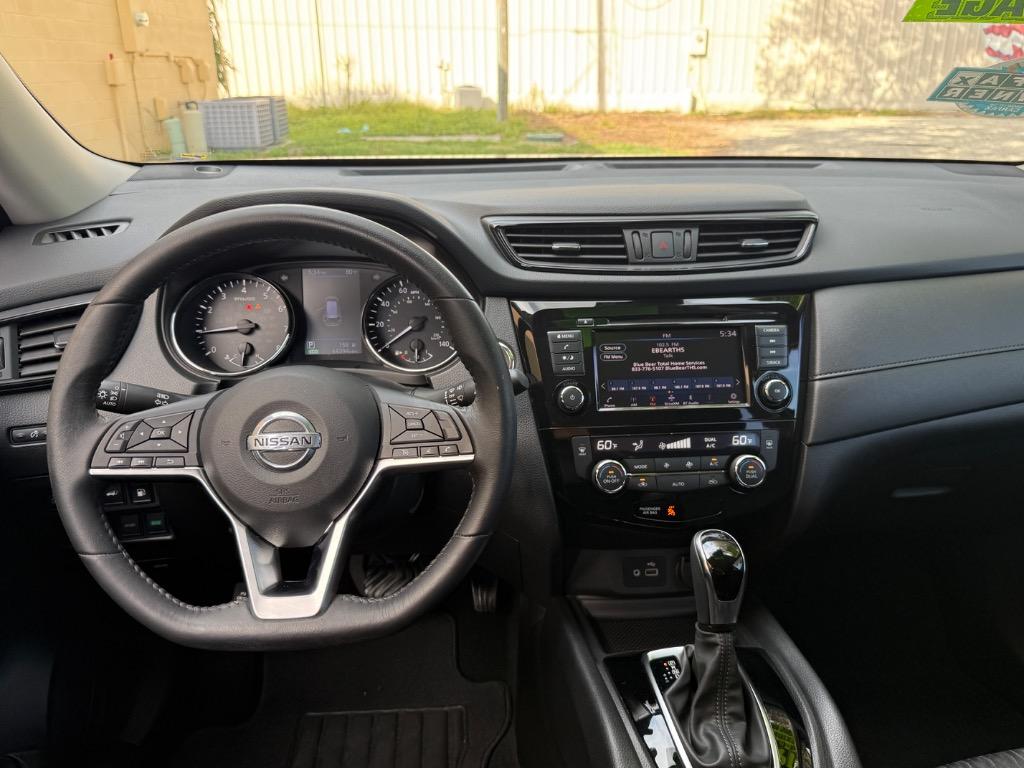 2019 Nissan Rogue - $17,750