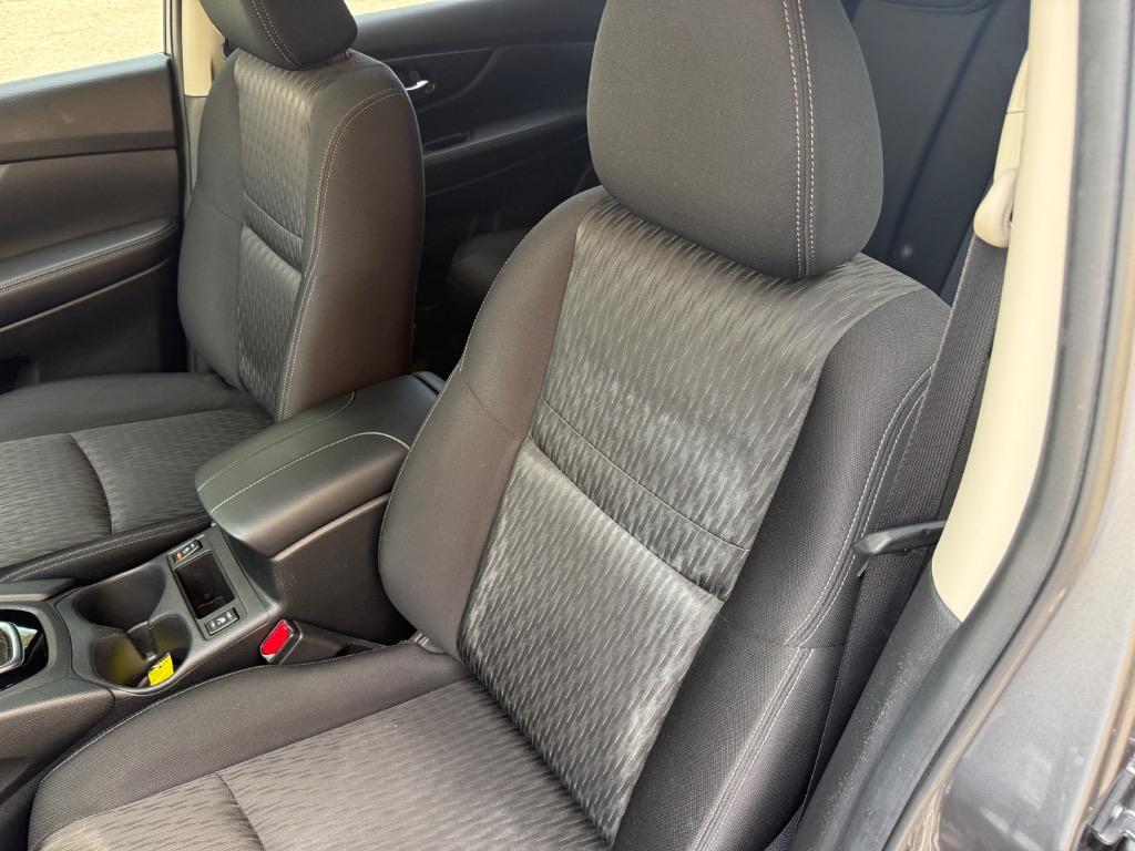 2019 Nissan Rogue - $17,750
