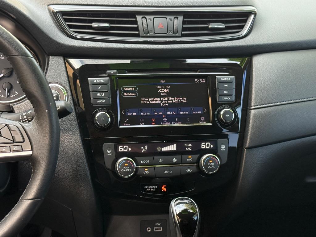 2019 Nissan Rogue - $17,750