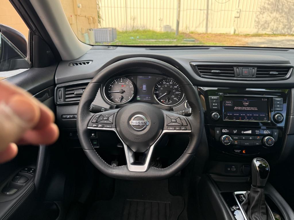 2019 Nissan Rogue - $17,750
