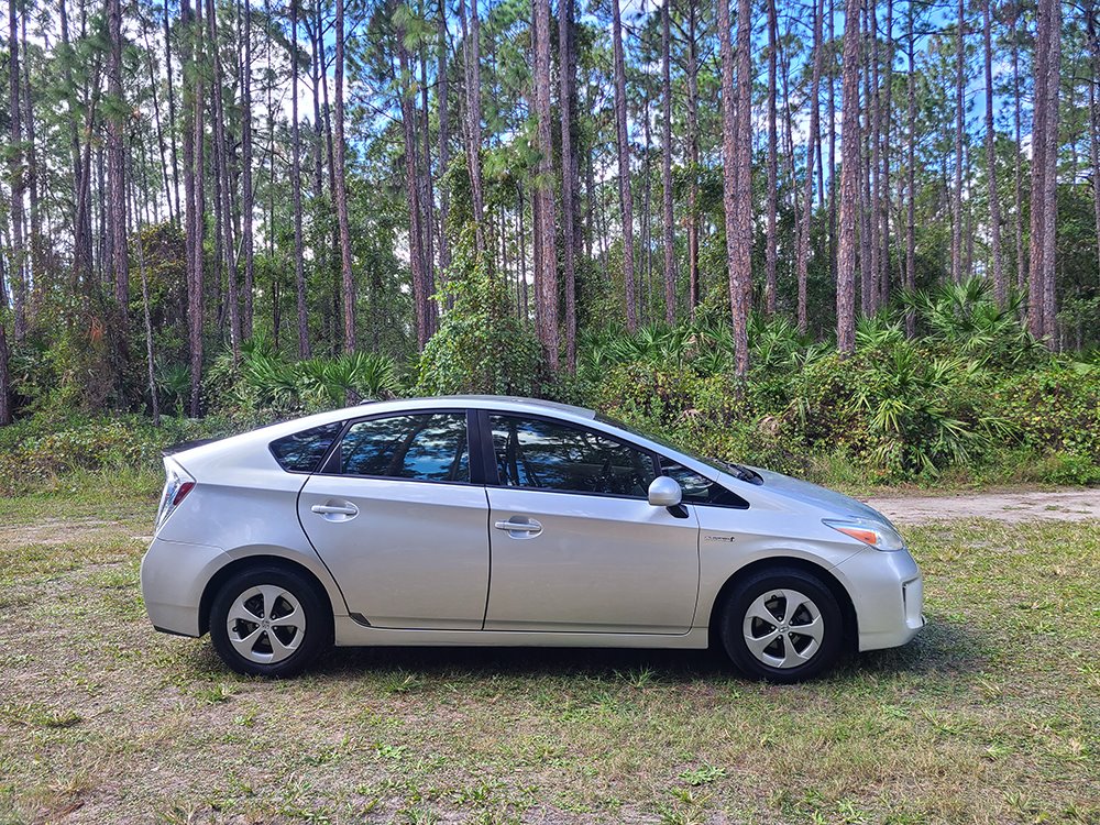 2012 Toyota Prius Two photo