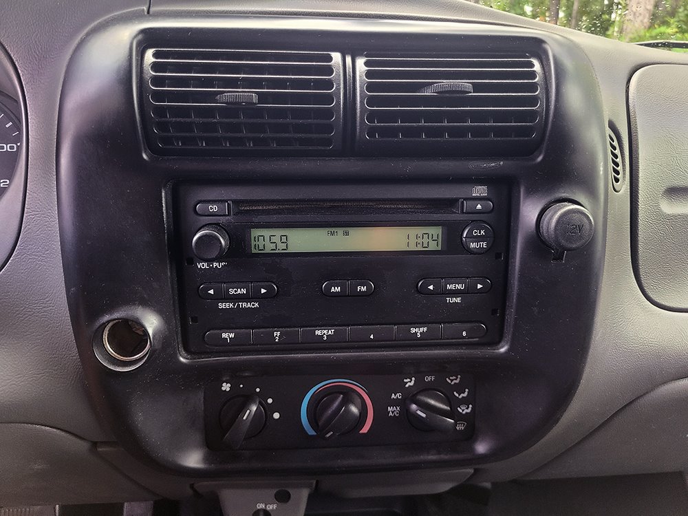 2006 Ford Ranger XL photo