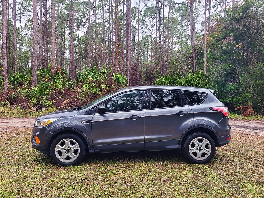 2017 Ford Escape S photo