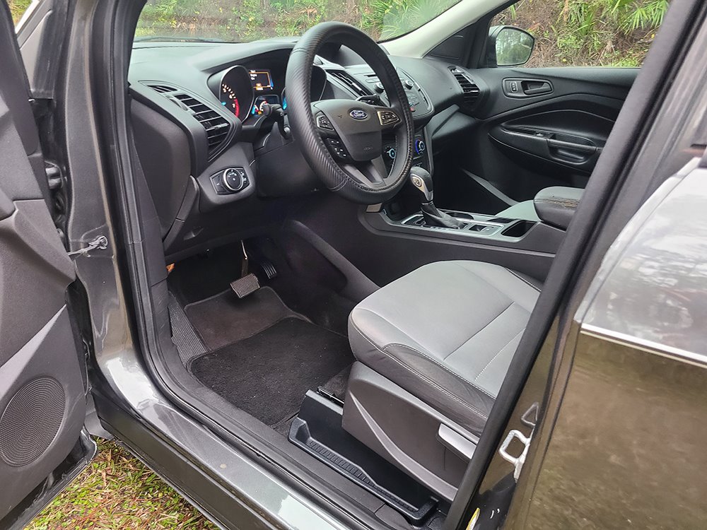 2017 Ford Escape S photo
