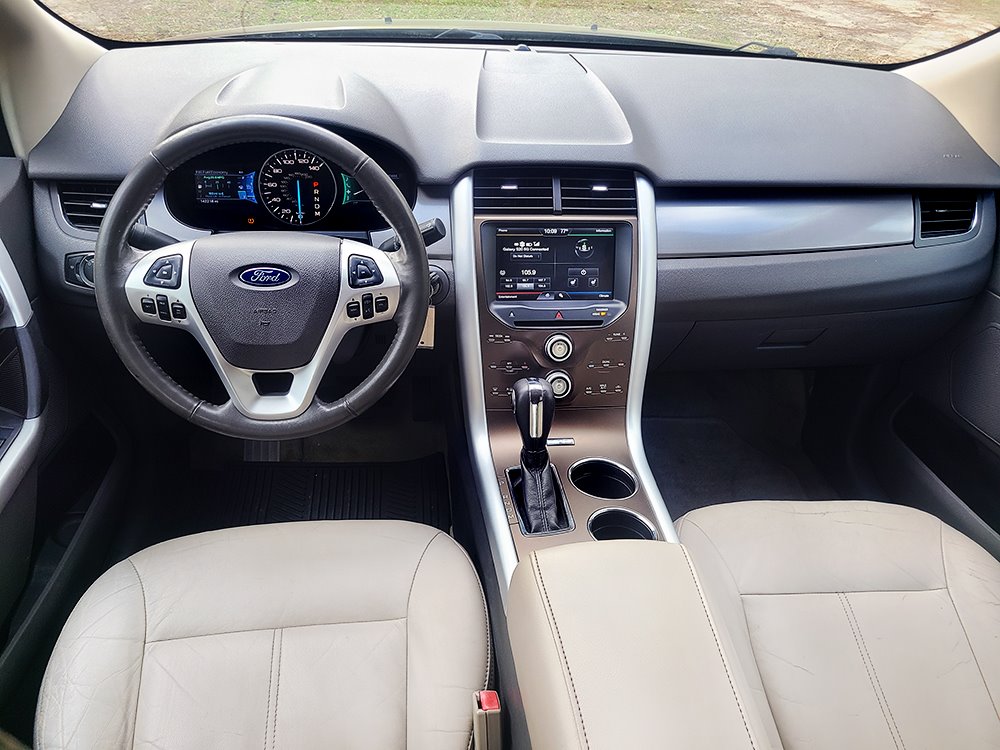 2011 Ford Edge SEL photo